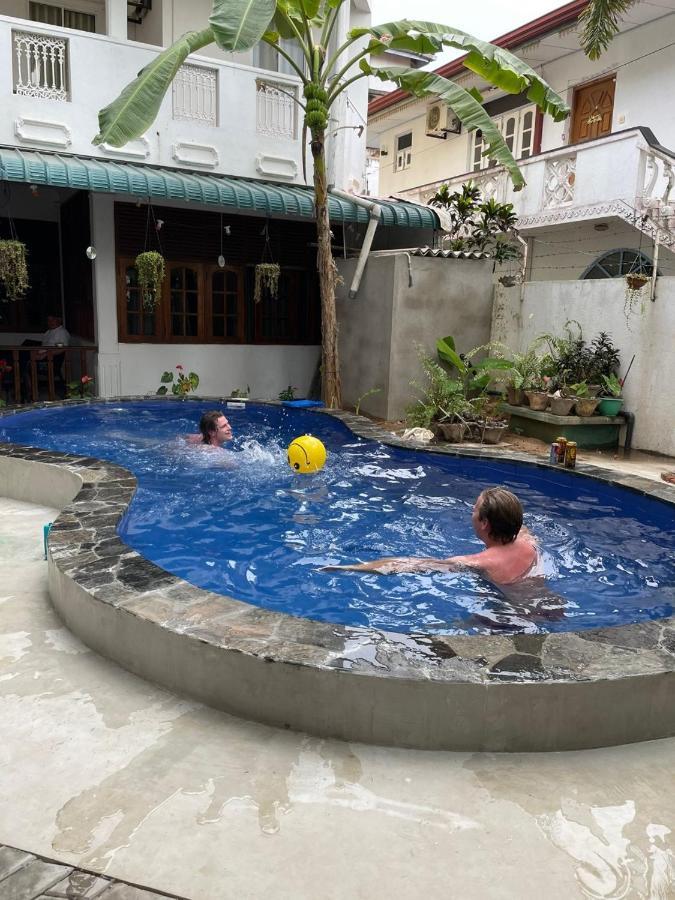 Yolanda Villa Negombo Esterno foto