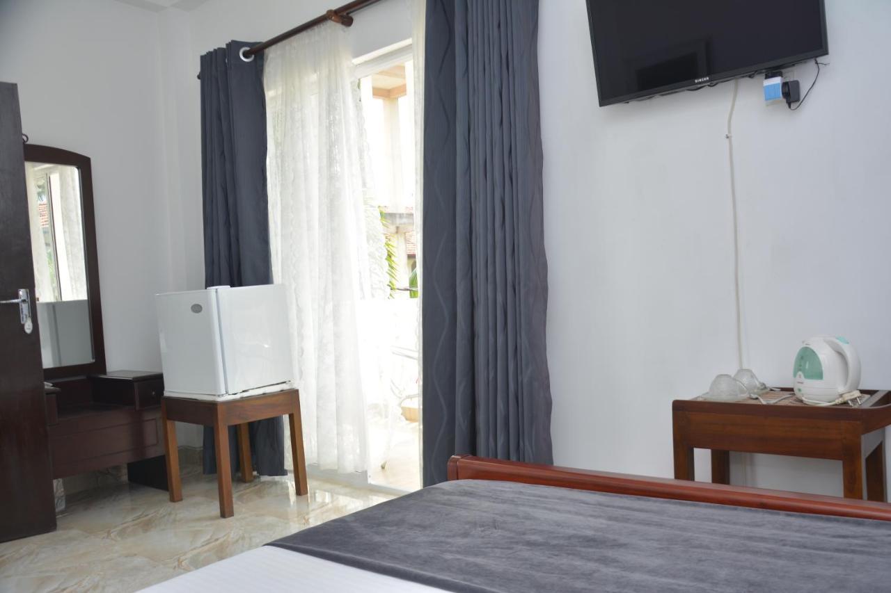 Yolanda Villa Negombo Esterno foto