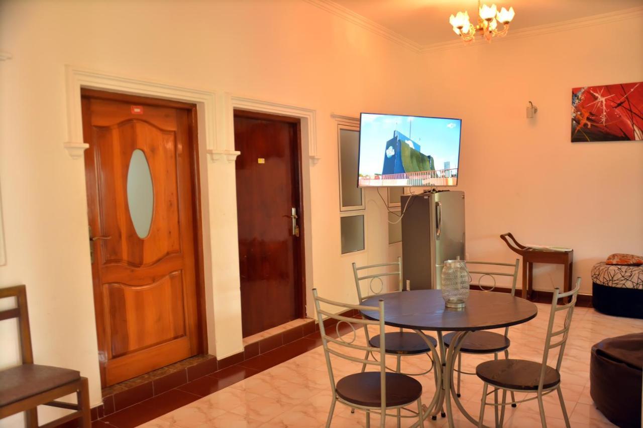 Yolanda Villa Negombo Esterno foto