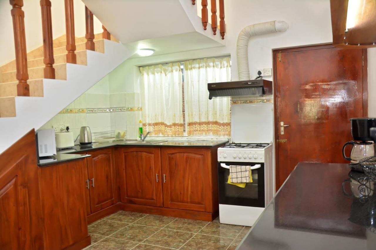 Yolanda Villa Negombo Esterno foto